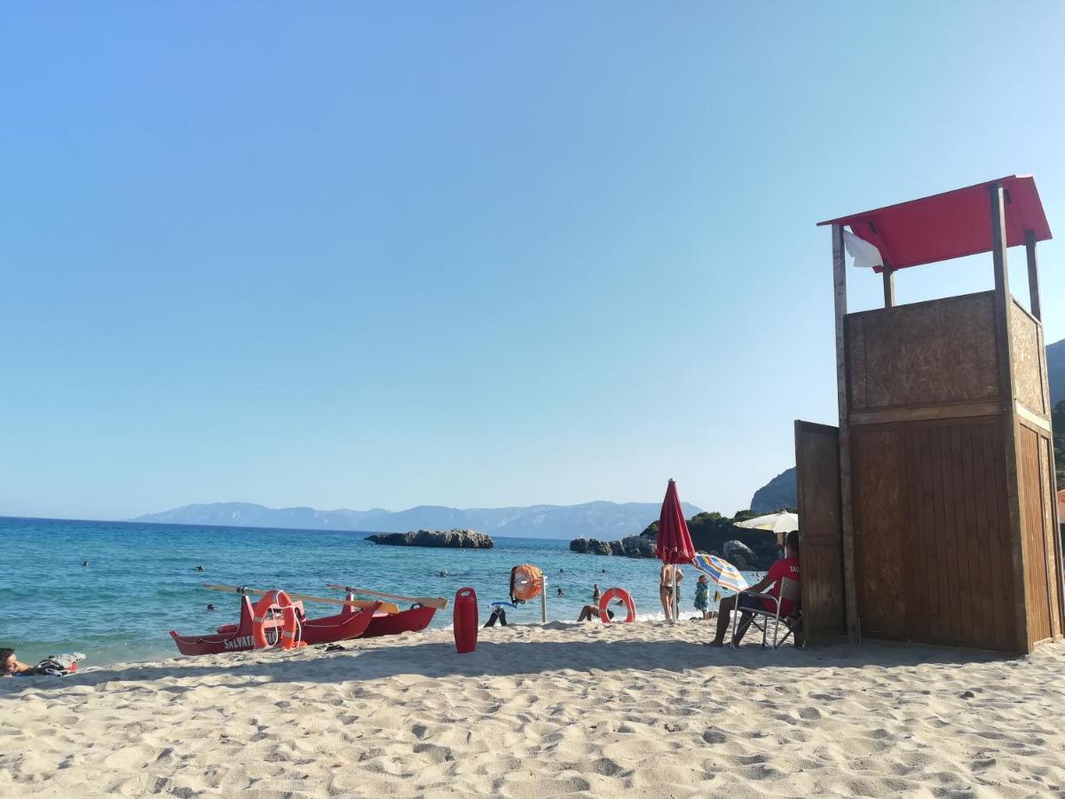 Casa Vacanza Stella Del Mare 卡拉古诺内 外观 照片